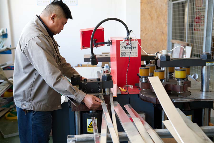 Manufaktur Produk Manufaktur Produk